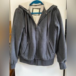 Green Tea sweatshirt jacket
